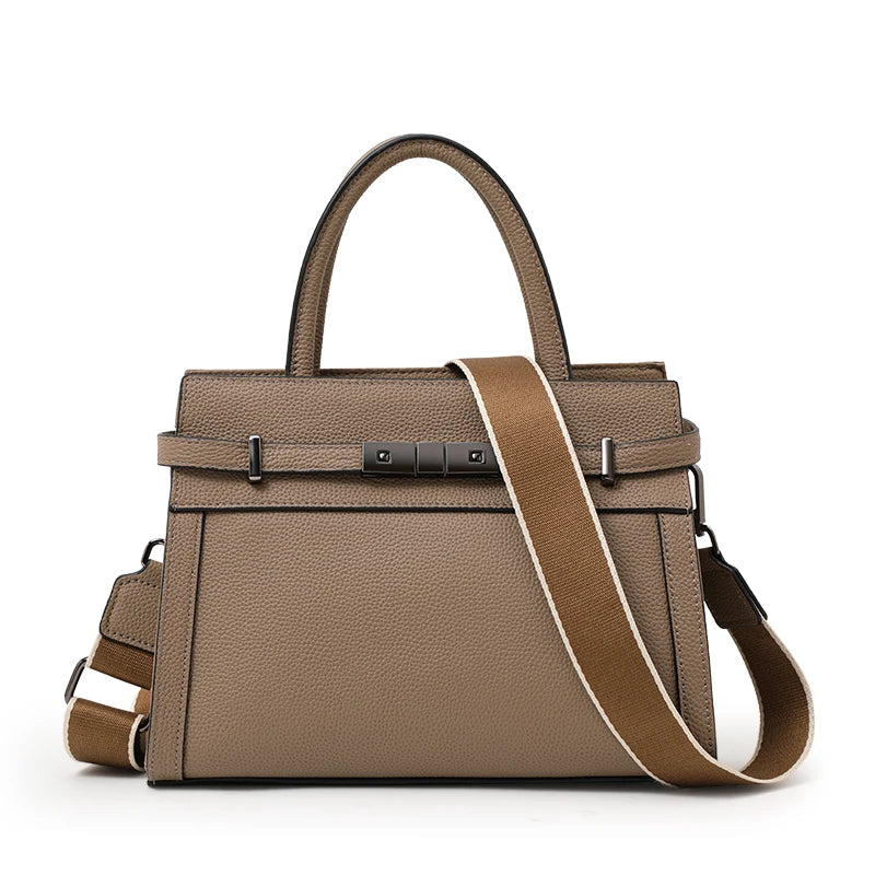 Bolso de Mano Estructurado con Detalle de Cinturón y Correa Ajustable