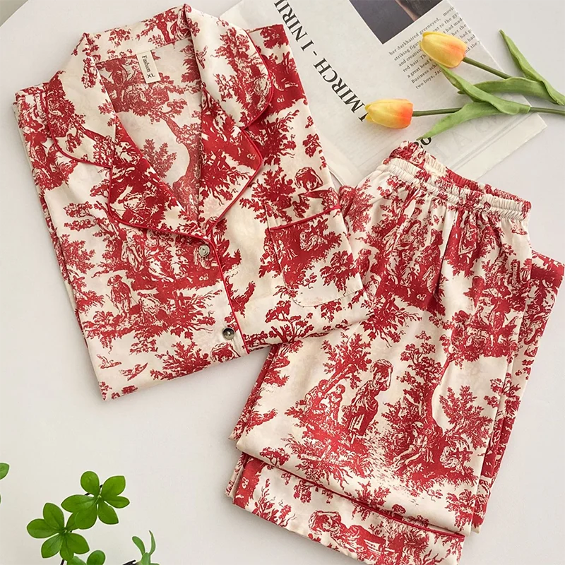 Conjunto de Pijama Elegante de Satén Estampado