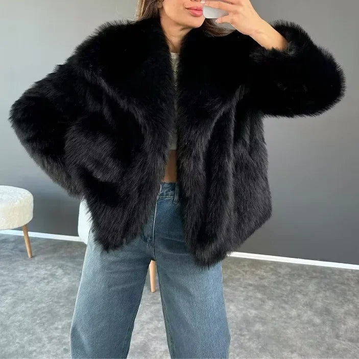 Chaqueta Corta de Pelo Sintético con Solapa Ancha
