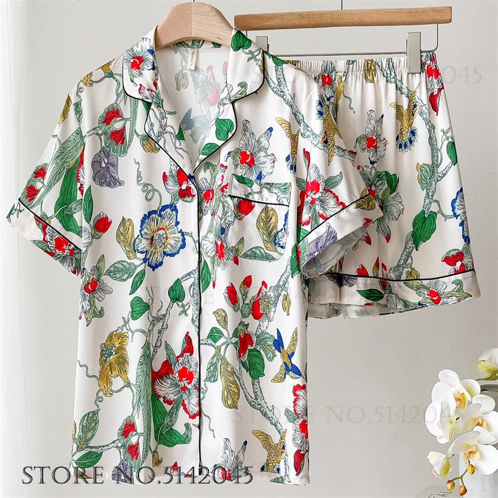 Conjunto de Pijama Elegante de Satén Estampado