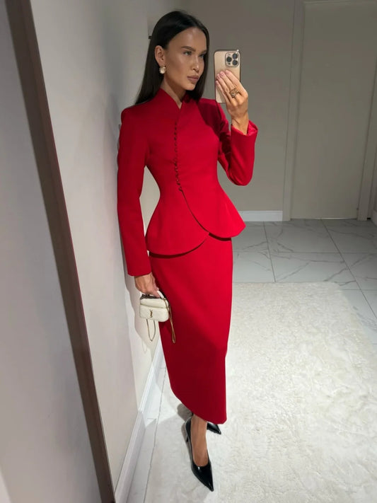 Conjunto Elegante de Dos Piezas con Chaqueta Peplum y Falda Midi | Alurea