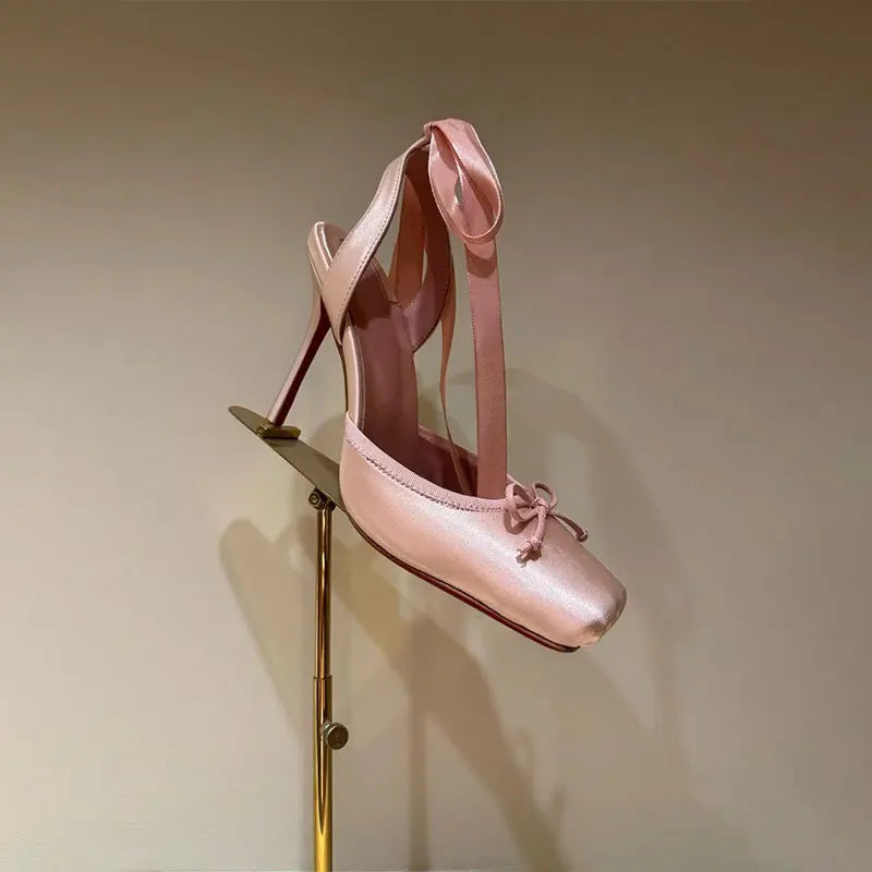 Zapatos de Tacón Alto Estilo Bailarina con Lazos Entrelazados "Alurea"