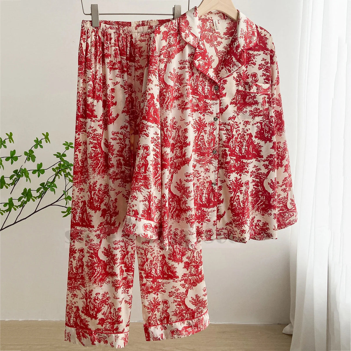 Conjunto de Pijama Elegante de Satén Estampado