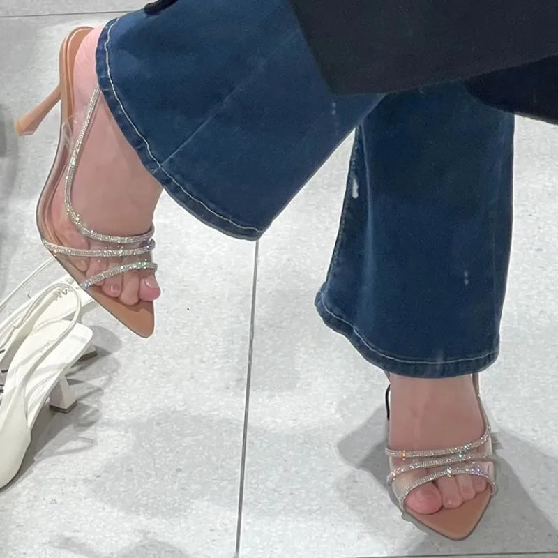 Sandalias de Tacón Alto con Tiras de Strass y Correa Trasera — Alurea