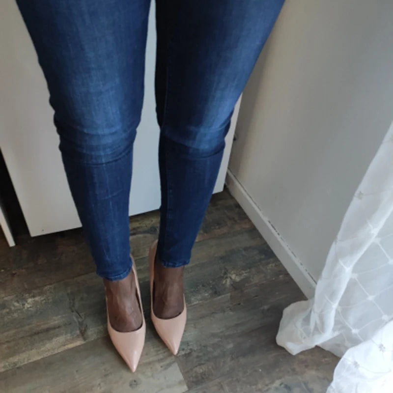 Zapatos de Salón Clásicos de Tacón Alto y Punta Fina — Alurea